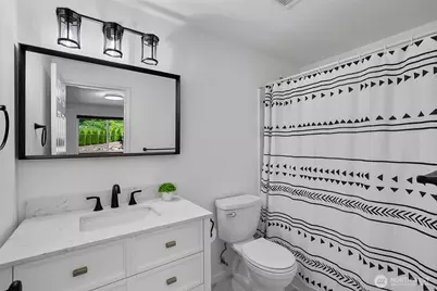 313 10th St #2B, Snohomish, WA 98290 - Photo 13