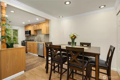 4727 W Lake Sammamish Parkway SE #B201, Issaquah, WA 98027 - Photo 5