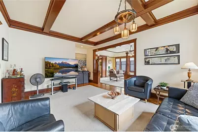 2025 Boylston Avenue E, Seattle, WA 98102 - Photo 7