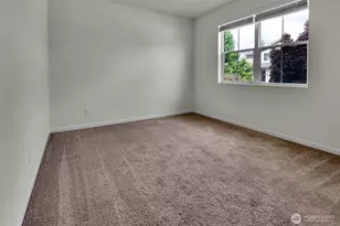 11948 64th St E, Puyallup, WA 98372 - Photo 9
