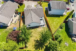 10702 59th Ave NE, Marysville, WA 98270 - Photo 9