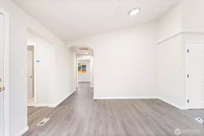 10702 59th Avenue NE, Marysville, WA 98270 - Photo 31