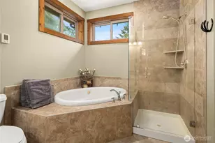 19205 212th St E, Orting, WA 98360 - Photo 15