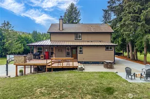 19205 212th St E, Orting, WA 98360 - Photo 29
