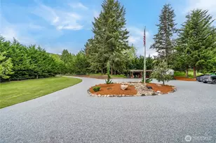 19205 212th St E, Orting, WA 98360 - Photo 35