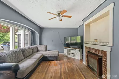 1716 Young Street, Aberdeen, WA 98520 - Photo 3