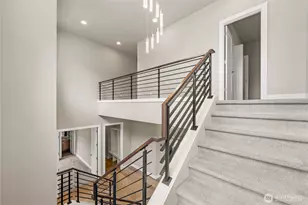 2483 NE 242nd Pl, Sammamish, WA 98074 - Photo 17