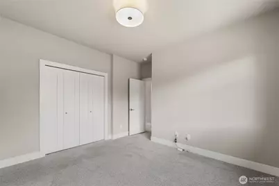 2483 NE 242nd Place, Sammamish, WA 98074 - Photo 23