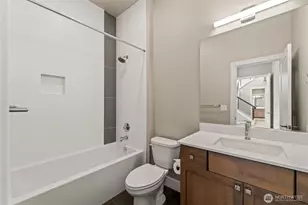 2483 NE 242nd Pl, Sammamish, WA 98074 - Photo 11