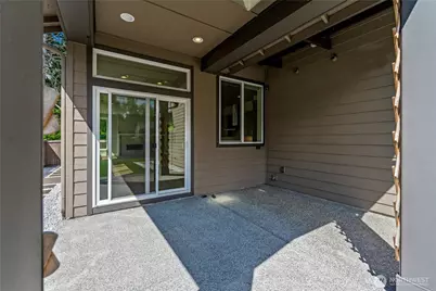 2483 NE 242nd Place, Sammamish, WA 98074 - Photo 33