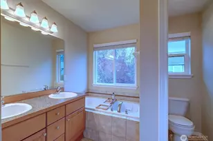 7053 Radius Loop SE SE, Lacey, WA 98513 - Photo 9