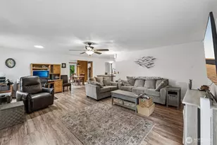 12410 SE 210th St, Kent, WA 98031 - Photo 5