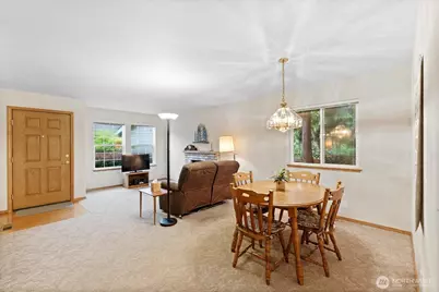 3805 Gablecrest Court, Bellingham, WA 98226 - Photo 9