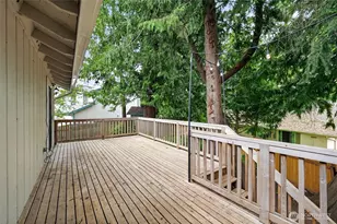2636 NE Coventry Pl, Bremerton, WA 98311 - Photo 25