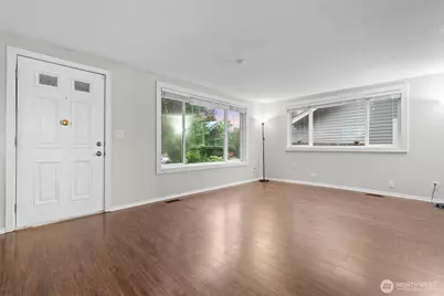 918 Maple Street, Everett, WA 98201 - Photo 3
