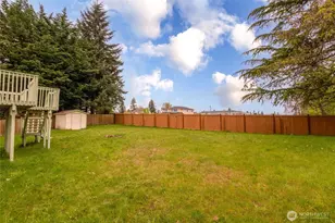 12638 SE 210th Ct, Kent, WA 98031 - Photo 17