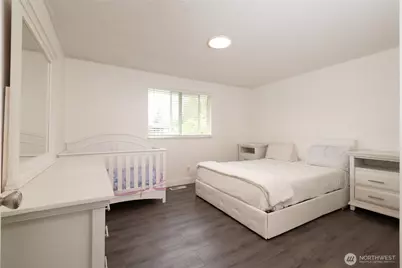 12638 SE 210th Ct, Kent, WA 98031 - Photo 9
