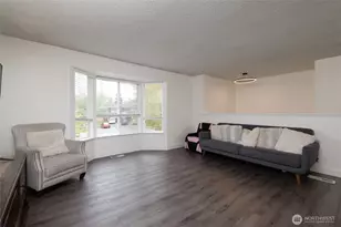 12638 SE 210th Ct, Kent, WA 98031 - Photo 5