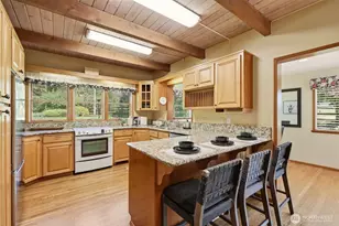 15714 Larson Ln, Mount Vernon, WA 98273 - Photo 13