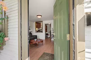 105 Ineer St, Kelso, WA 98626 - Photo 3