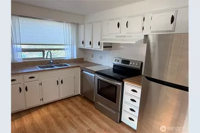 1200 Lincoln Street #103, Bellingham, WA 98229 - Photo 3