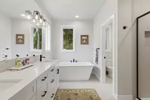12500 Robinhood Ln, Snohomish, WA 98290 - Photo 17