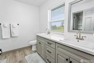 26987 State Route 20, Oak Harbor, WA 98277 - Photo 19