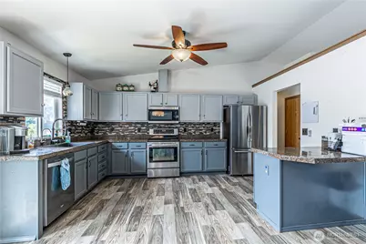 1416 200th Street Ct E, Spanaway, WA 98387 - Photo 15