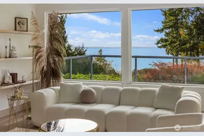 16858 76th Avenue W, Edmonds, WA 98026 - Photo 5