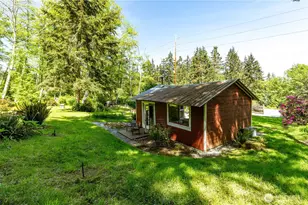 24689 Sr 525, Greenbank, WA 98253 - Photo 29
