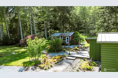 24689 Sr 525, Greenbank, WA 98253 - Photo 33