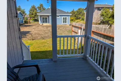 313 Ocean Shores Boulevard NW, Ocean Shores, WA 98569 - Photo 7
