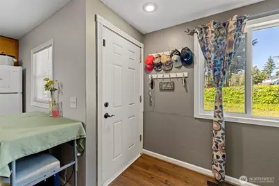 583 Salal Street, Oak Harbor, WA 98277 - Photo 3