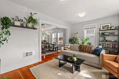 4420 Dayton Avenue N #Unit 2, Seattle, WA 98103 - Photo 11