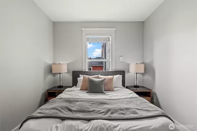 4420 Dayton Avenue N #Unit 2, Seattle, WA 98103 - Photo 23