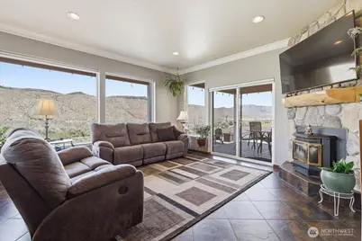4265 Plum Pt. E, Grand Coulee, WA 99133 - Photo 7