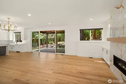 11327 113th Place NE, Kirkland, WA 98033 - Photo 17