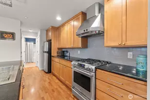 5912 31st Ave SW, Seattle, WA 98126 - Photo 11