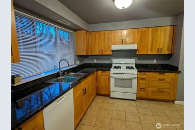10958 SE 169th Place, Renton, WA 98055 - Photo 5