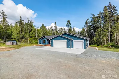 6809 Carolina Street, Anacortes, WA 98221 - Photo 3