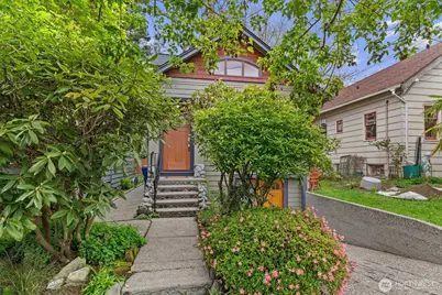 6553 21st Avenue NW, Seattle, WA 98117 - Photo 17