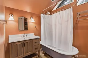 6553 21st Ave NW, Seattle, WA 98117 - Photo 13
