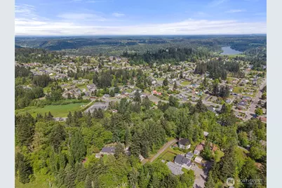 475 Larson Street, Eatonville, WA 98328 - Photo 9