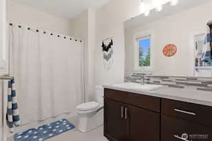 6224 76th St E, Puyallup, WA 98371 - Photo 17