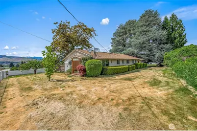 21 St SW 31, East Wenatchee, WA 98802 - Photo 7