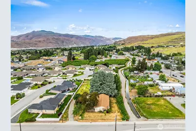 21 St SW 31, East Wenatchee, WA 98802 - Photo 19