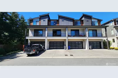 16021 Manor Way #C2, Lynnwood, WA 98087 - Photo 1