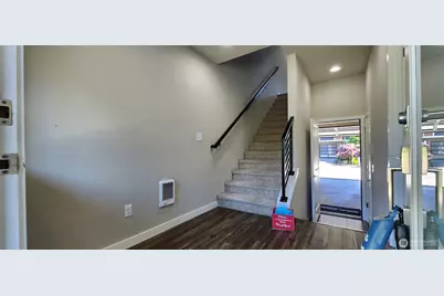16021 Manor Way #C2, Lynnwood, WA 98087 - Photo 5