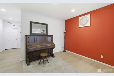 22328 88th Way S #A104, Kent, WA 98031 - Photo 3