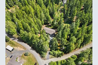 300 E Hillside Drive, Belfair, WA 98528 - Photo 35
